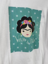 Carica l&#39;immagine nel visualizzatore di Gallery, T Shirt Frida
