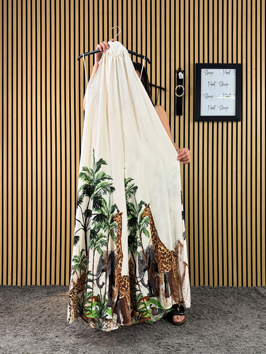 Tutona Giraffe