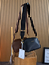 Carica l'immagine nel visualizzatore di Gallery, Borsa Clarissa
