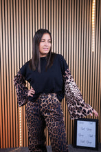 Carica l'immagine nel visualizzatore di Gallery, Maglia Leopardata

