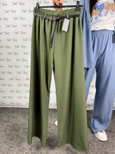 Carica l&#39;immagine nel visualizzatore di Gallery, Pantalone Curvy Camilla
