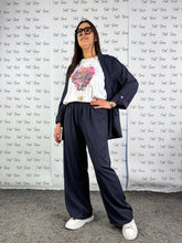 Carica l&#39;immagine nel visualizzatore di Gallery, T shirt Curvy Camilla
