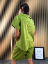 Carica l&#39;immagine nel visualizzatore di Gallery, Camicia Barchetta
