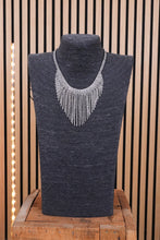 Carica l'immagine nel visualizzatore di Gallery, Collana Lady
