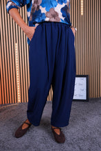 Carica l'immagine nel visualizzatore di Gallery, Pantalone Over Luana
