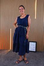 Carica l'immagine nel visualizzatore di Gallery, Abito Curvy Amelia
