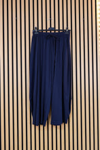 Carica l'immagine nel visualizzatore di Gallery, Pantalone Alissa
