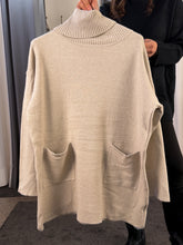 Carica l'immagine nel visualizzatore di Gallery, Maglione Maxi Lisa
