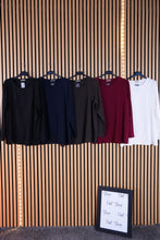 Carica l'immagine nel visualizzatore di Gallery, Maglia Curvy Basica
