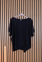 Carica l'immagine nel visualizzatore di Gallery, Camicia Curvy Linda
