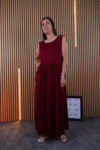 Carica l'immagine nel visualizzatore di Gallery, Abito Curvy Lidia
