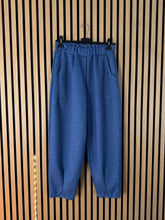 Carica l'immagine nel visualizzatore di Gallery, Pantalone Carota Gaia

