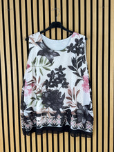 Carica l&#39;immagine nel visualizzatore di Gallery, Camicia Curvy Anna
