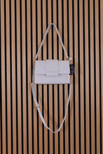Carica l'immagine nel visualizzatore di Gallery, Borsa Marina
