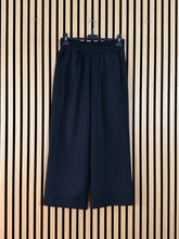 Carica l'immagine nel visualizzatore di Gallery, Pantalone Mom Gaia
