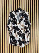 Carica l&#39;immagine nel visualizzatore di Gallery, Camicia Over Sissi
