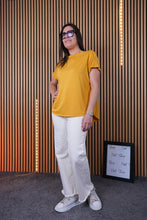 Carica l'immagine nel visualizzatore di Gallery, T Shirt Marilena
