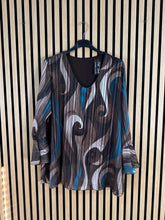 Carica l&#39;immagine nel visualizzatore di Gallery, Camicia Curvy Alba
