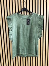 Carica l&#39;immagine nel visualizzatore di Gallery, T Shirt Consuelo
