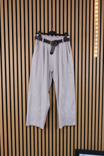 Carica l'immagine nel visualizzatore di Gallery, Pantalone Anita
