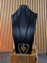 Carica l'immagine nel visualizzatore di Gallery, Collana Daniela
