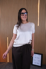 Carica l'immagine nel visualizzatore di Gallery, T Shirt Pamela
