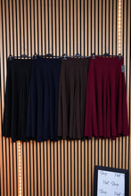 Carica l'immagine nel visualizzatore di Gallery, Gonna Pantalone Fra
