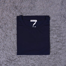 Carica l'immagine nel visualizzatore di Gallery, T Shirt Curvy Basica
