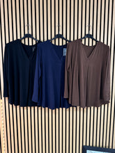 Carica l&#39;immagine nel visualizzatore di Gallery, Maglia Over Carola
