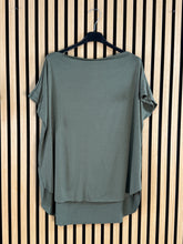 Carica l&#39;immagine nel visualizzatore di Gallery, T Shirt Marilena
