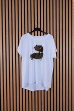 Carica l'immagine nel visualizzatore di Gallery, T Shirt Over Tobi
