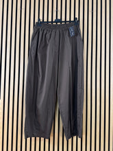 Carica l&#39;immagine nel visualizzatore di Gallery, Pantalone Over Marina
