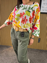 Carica l&#39;immagine nel visualizzatore di Gallery, Maglia Asia
