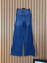Carica l'immagine nel visualizzatore di Gallery, Jeans Miriam
