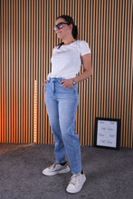 Carica l'immagine nel visualizzatore di Gallery, Jeans Nicoletta

