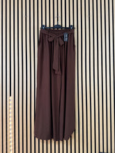 Carica l'immagine nel visualizzatore di Gallery, Pantalone Ornella
