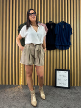 Carica l&#39;immagine nel visualizzatore di Gallery, Camicia Linda
