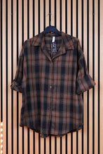 Carica l'immagine nel visualizzatore di Gallery, Camicia Over Sara
