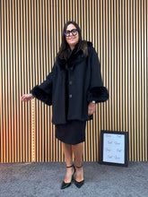 Carica l&#39;immagine nel visualizzatore di Gallery, Cappotto Curvy Elisa
