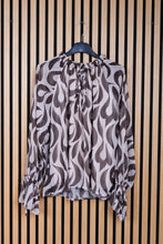 Carica l'immagine nel visualizzatore di Gallery, Camicia Valeria
