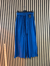 Carica l&#39;immagine nel visualizzatore di Gallery, Jeans Ida
