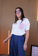 Carica l'immagine nel visualizzatore di Gallery, T shirt Maia
