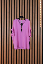 Carica l'immagine nel visualizzatore di Gallery, Camicia Over Zip

