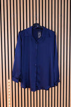 Carica l'immagine nel visualizzatore di Gallery, Camicia Over Elisabetta
