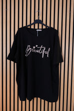 Carica l'immagine nel visualizzatore di Gallery, T Shirt Curvy Beautiful
