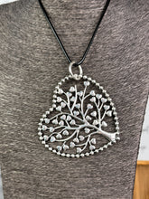 Carica l&#39;immagine nel visualizzatore di Gallery, Collana Albero della Vita
