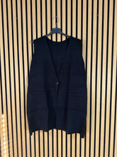 Carica l&#39;immagine nel visualizzatore di Gallery, Gilet Amy
