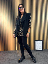 Carica l&#39;immagine nel visualizzatore di Gallery, Gilet Curvy Clarissa

