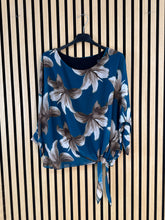 Carica l&#39;immagine nel visualizzatore di Gallery, Camicia Iris
