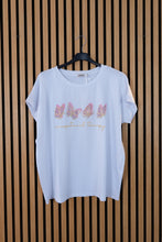Carica l'immagine nel visualizzatore di Gallery, T shirt Over Alice
